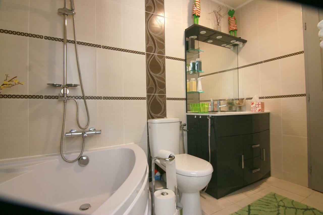 Entre Amie & Spa Cantaron Экстерьер фото